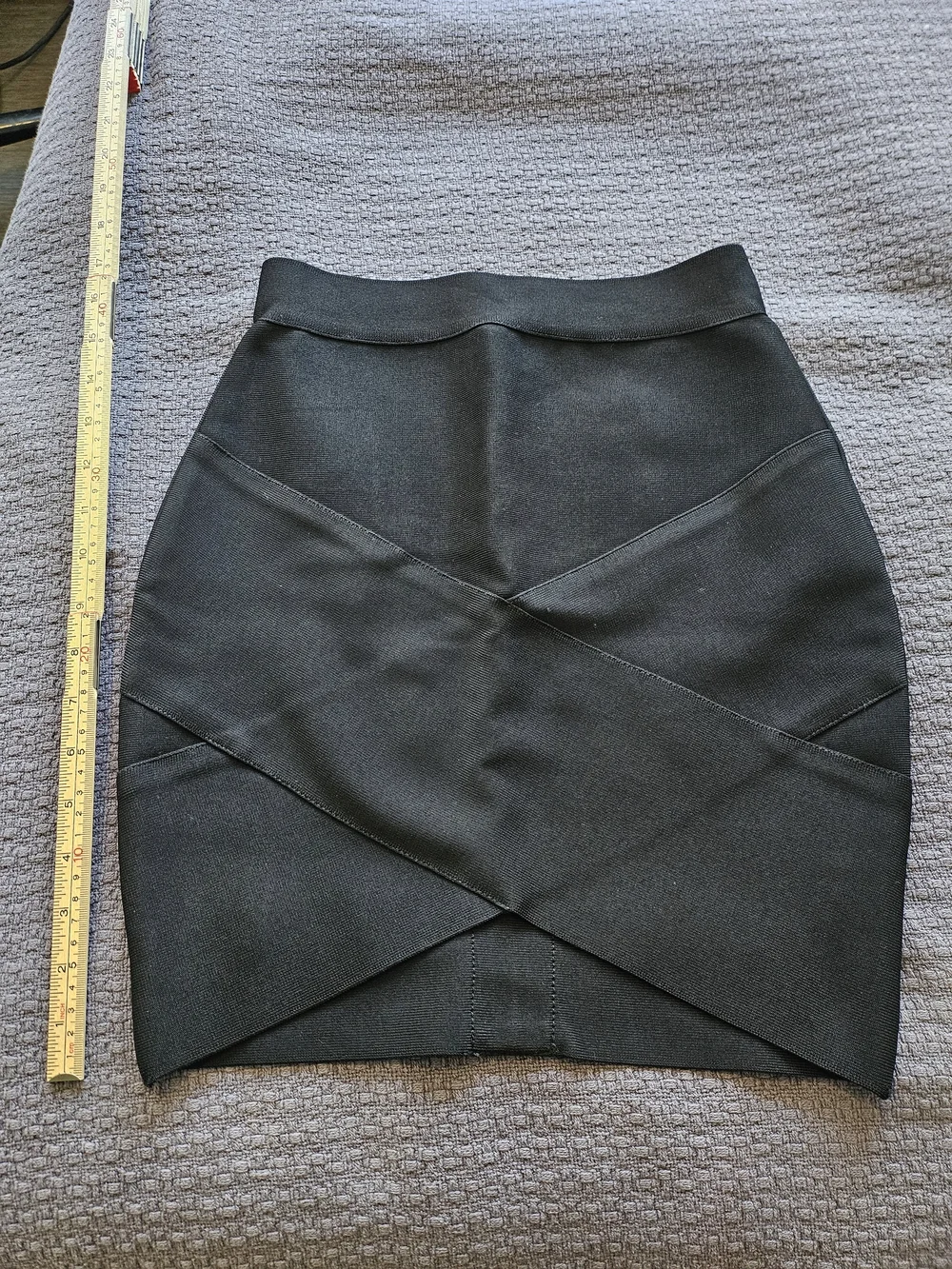 Black Women's Asymmetrical Bandage Skirt